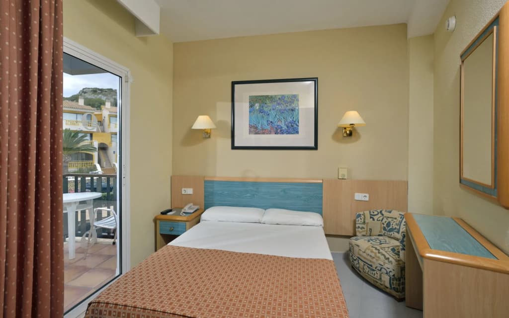 Standard Single room
