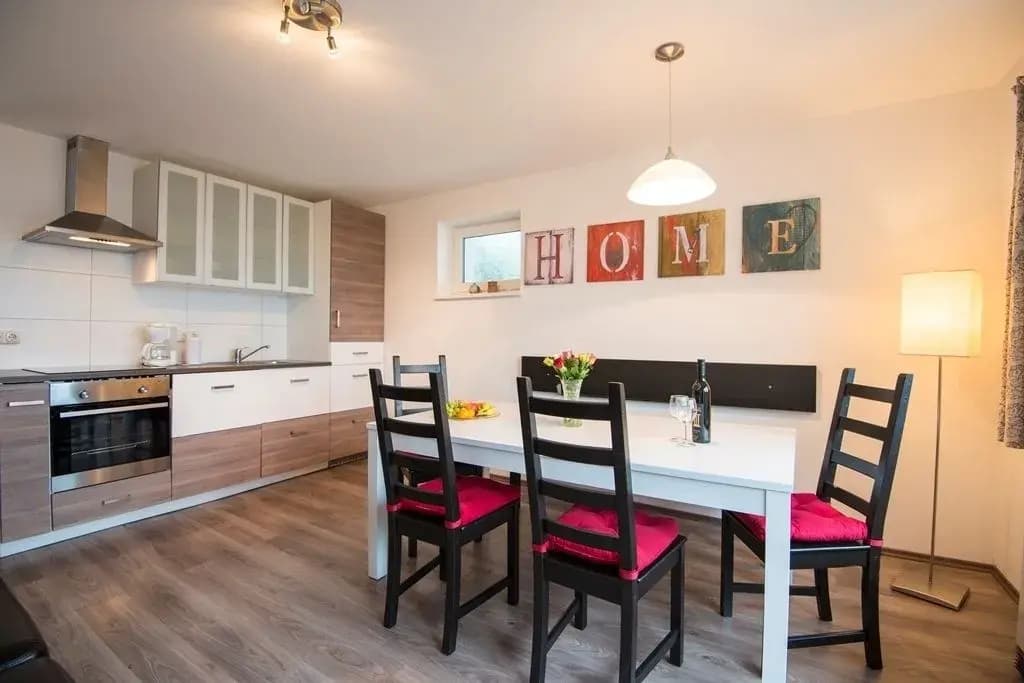 2 Bedrooms Apartment with balcony