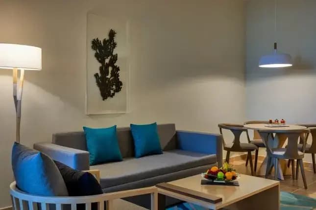 Double Suite with balcony and with ocean view full double bed