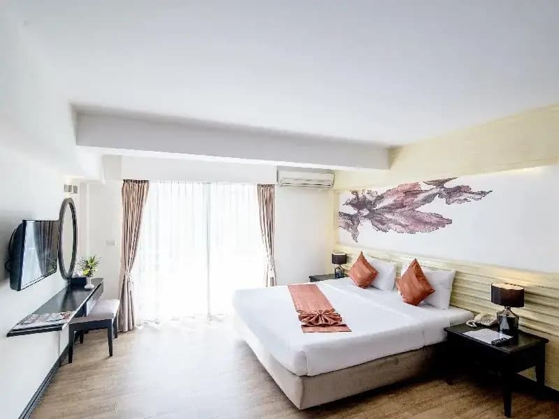 Superior Resort Wing B Double room full double bed