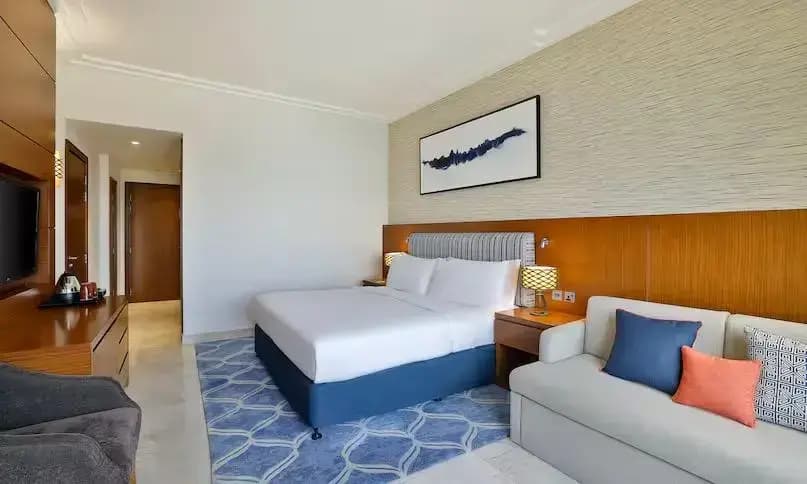 Guest Double room with balcony full double bed