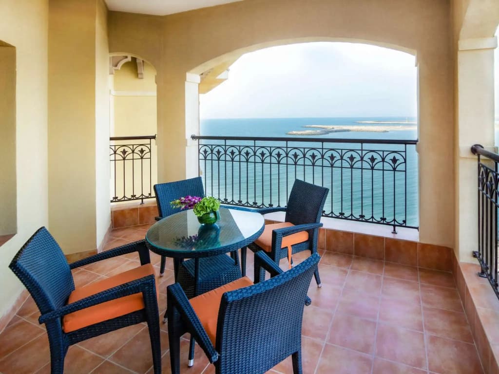 2 Bedrooms Suite