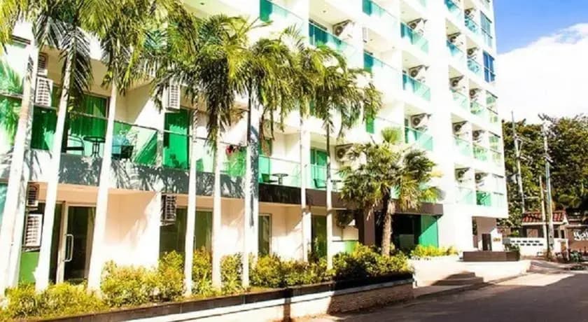 Hotel photo 1