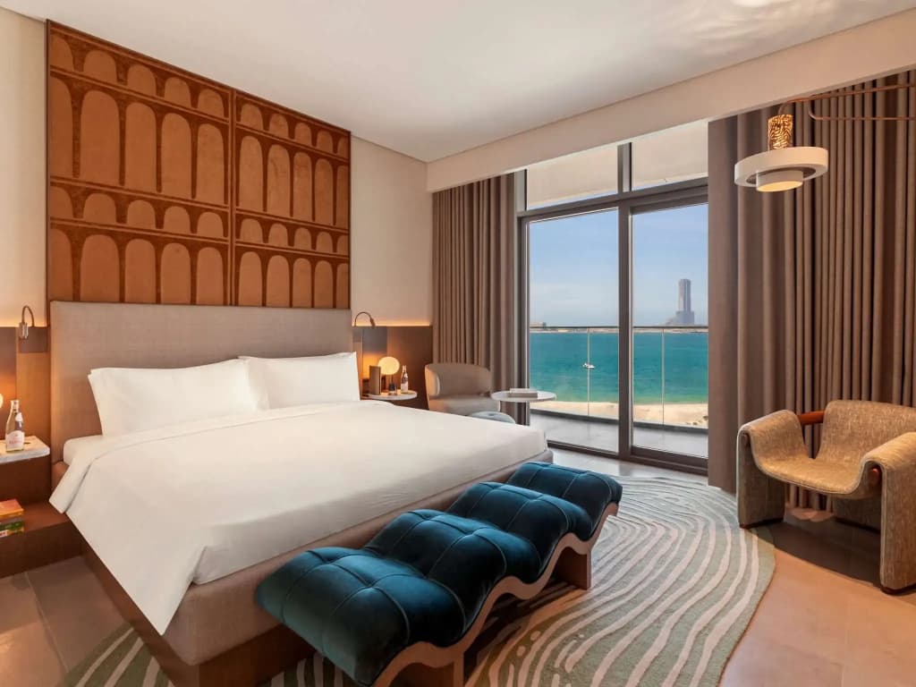 1 Bedroom Atelier Double Suite full double bed
