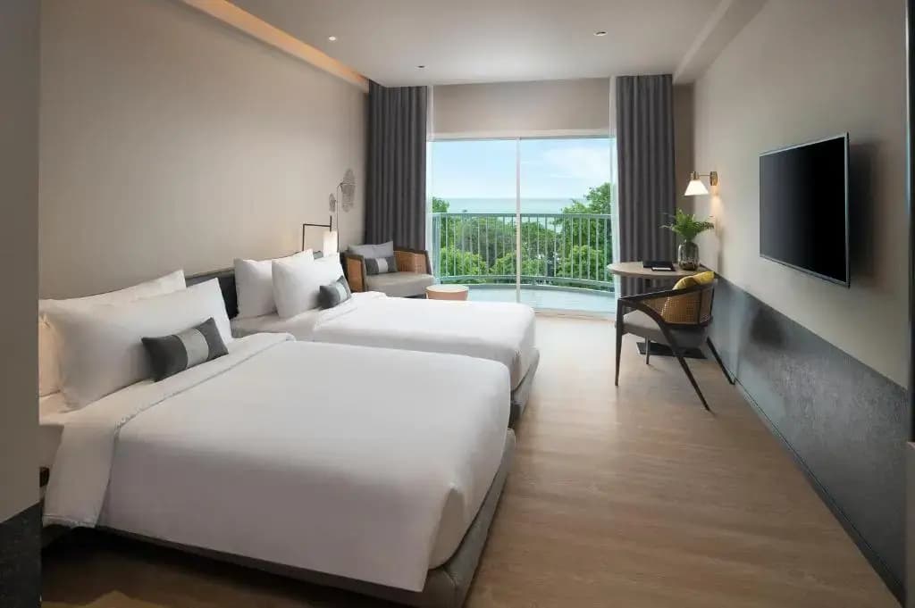 Luxury Double room with ocean view twin beds