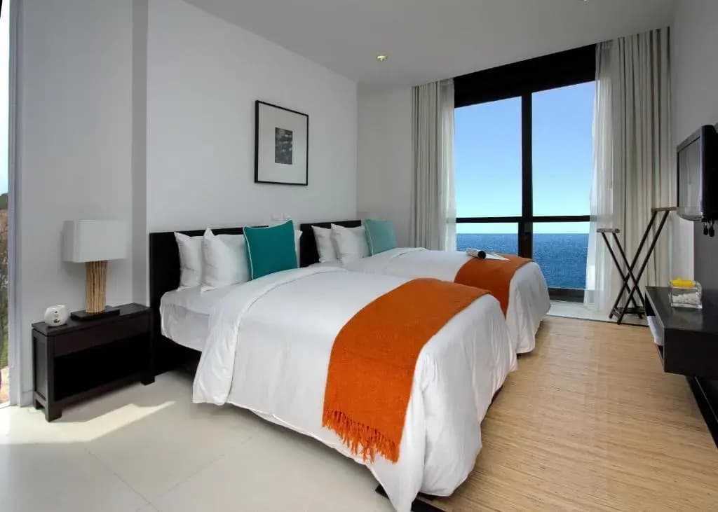 2 Bedrooms Deluxe Hilltop Villa