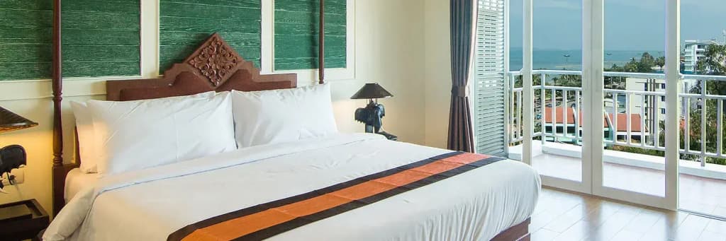 Heritage Superior Double room with sea view full double bed