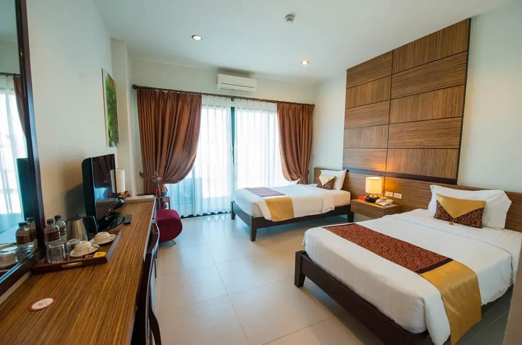 Deluxe Double room twin beds