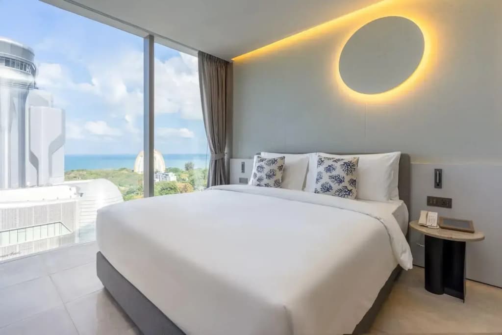 Aurora Deluxe Double room with sea view full double bed