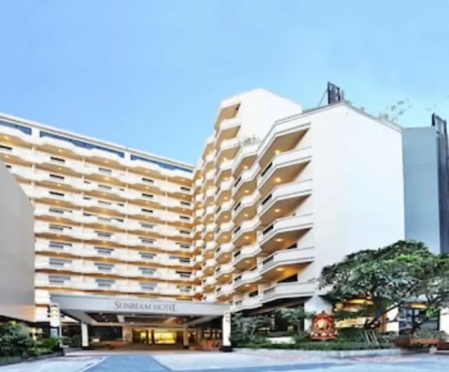 Hotel photo 1