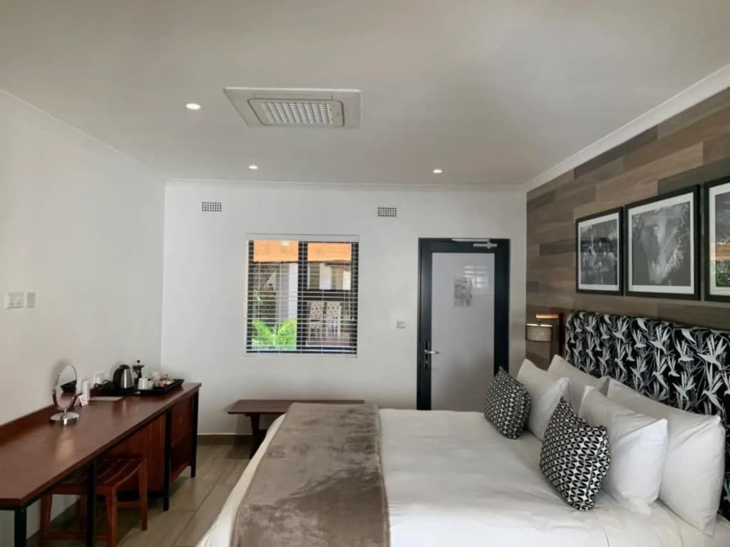 Wheelchair Accessible Double room twin beds