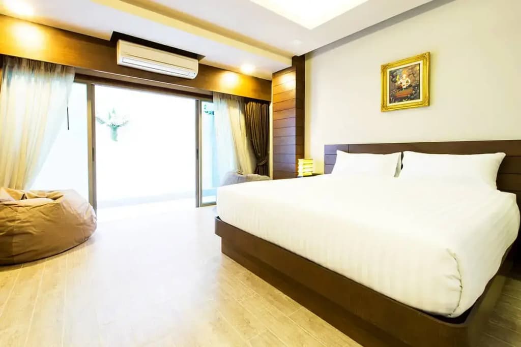 Fossil Double room full double bed