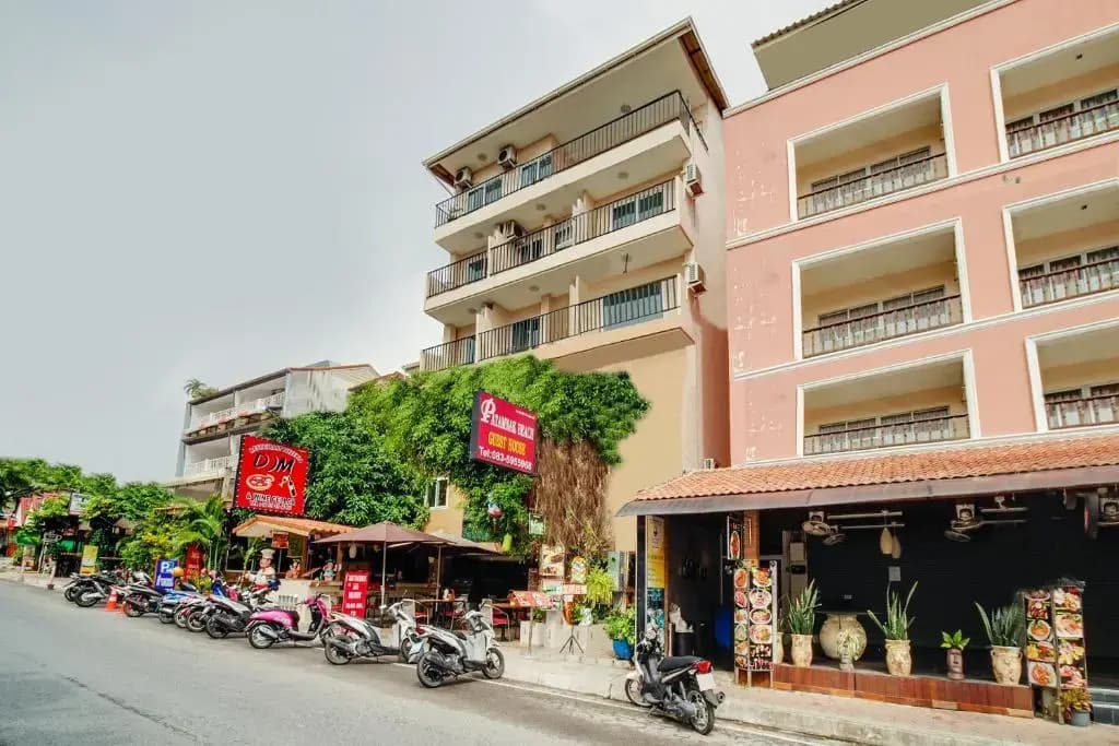 Hotel photo 1