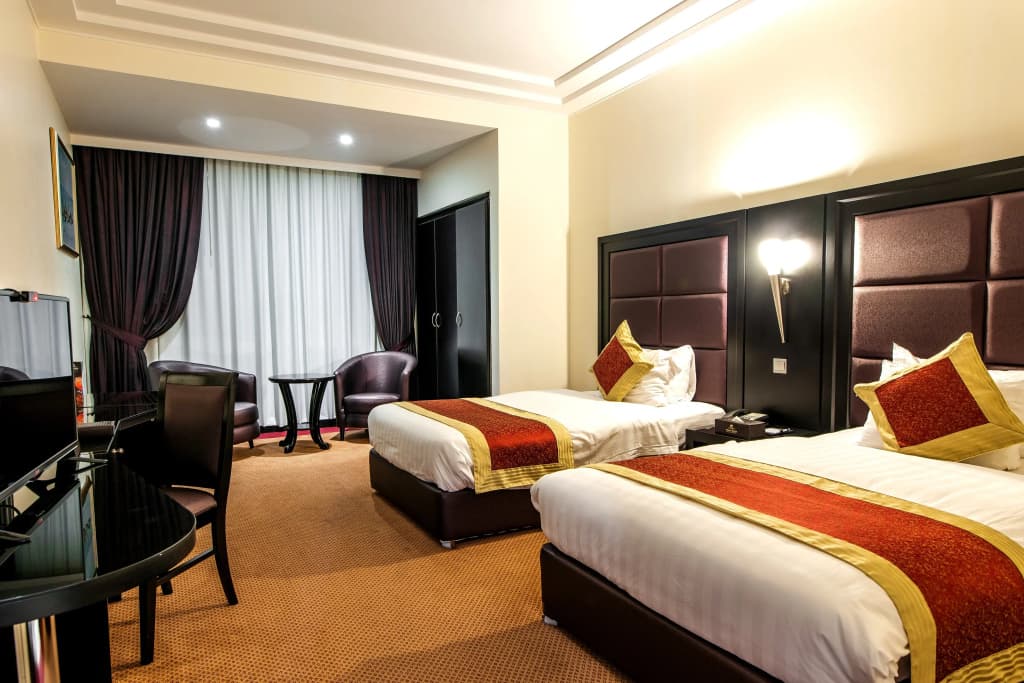 Executive Double Suite twin beds