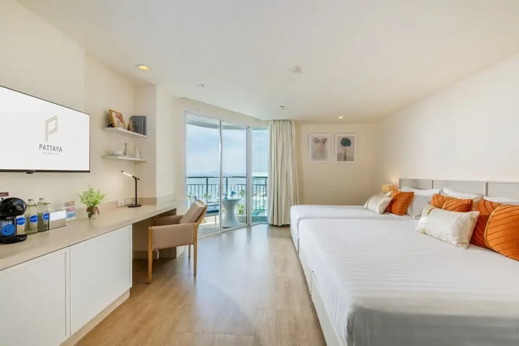 Triple Family Suite with ocean view