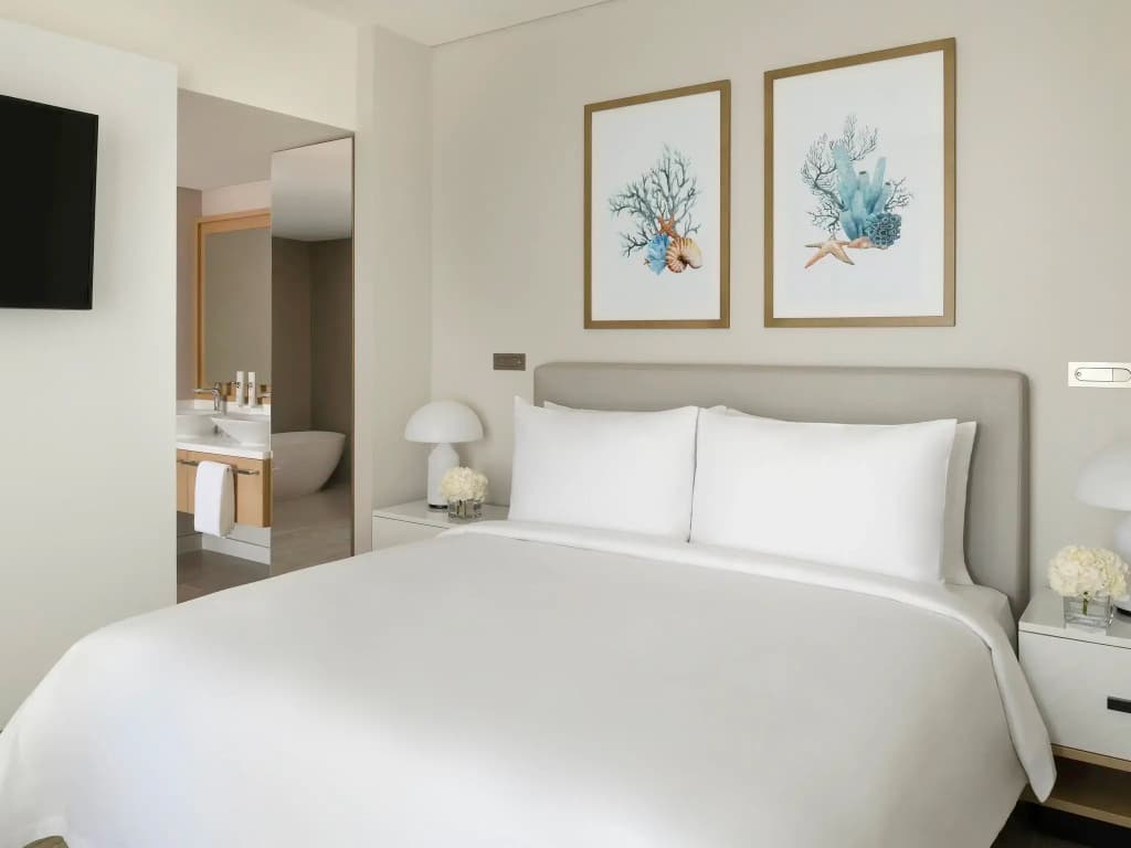 Al Marjan Beachfront with Private Pool Double Suite full double bed