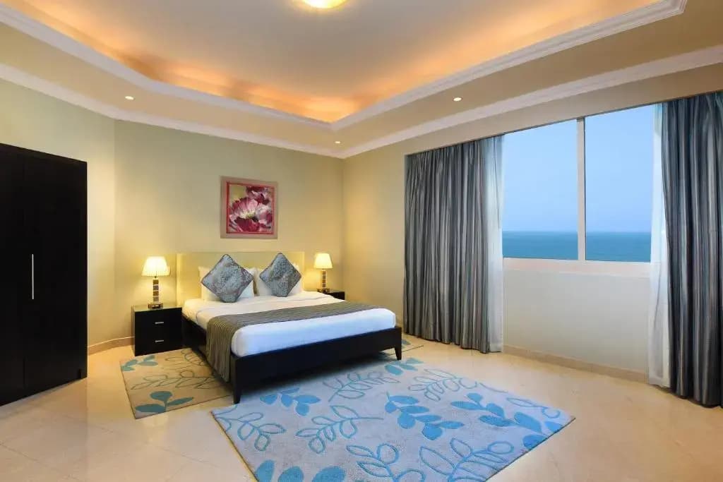 3 Bedrooms Residence