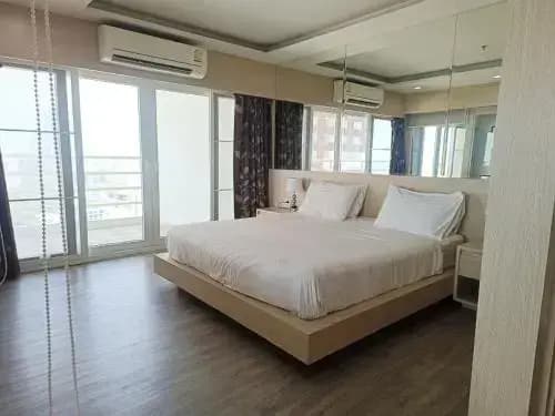 1 Bedroom Double Apartment full double bed