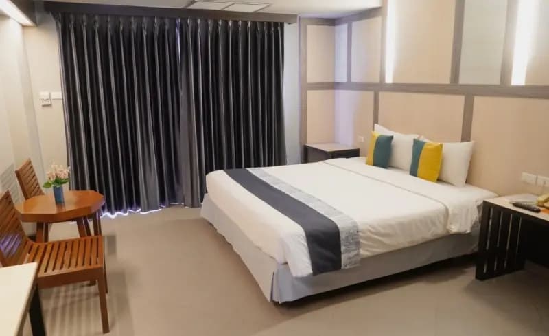 Superior Resort Wing B Double room with pool view twin beds