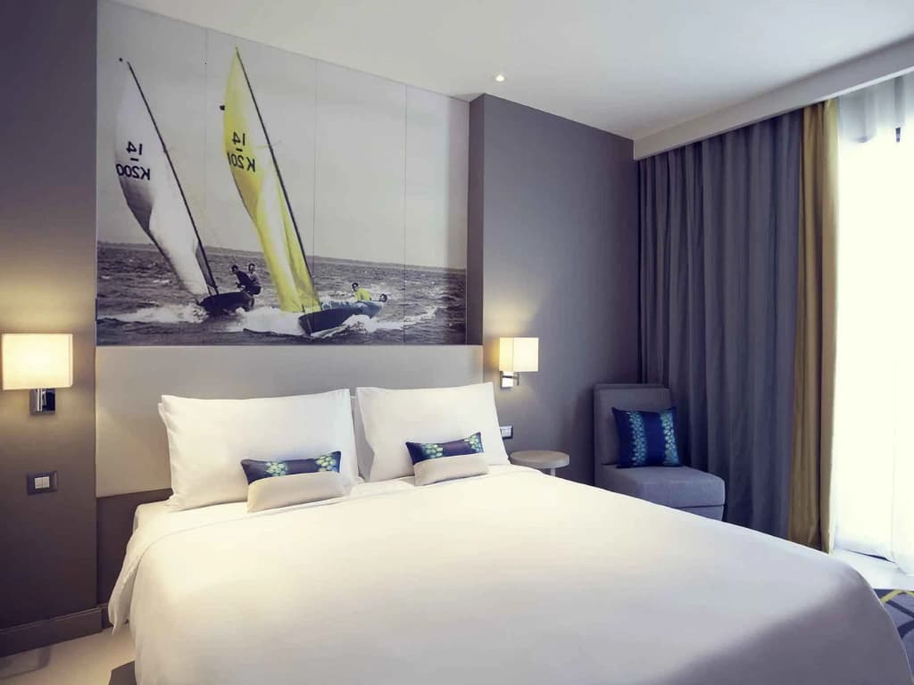 Superior Double room with ocean view full double bed