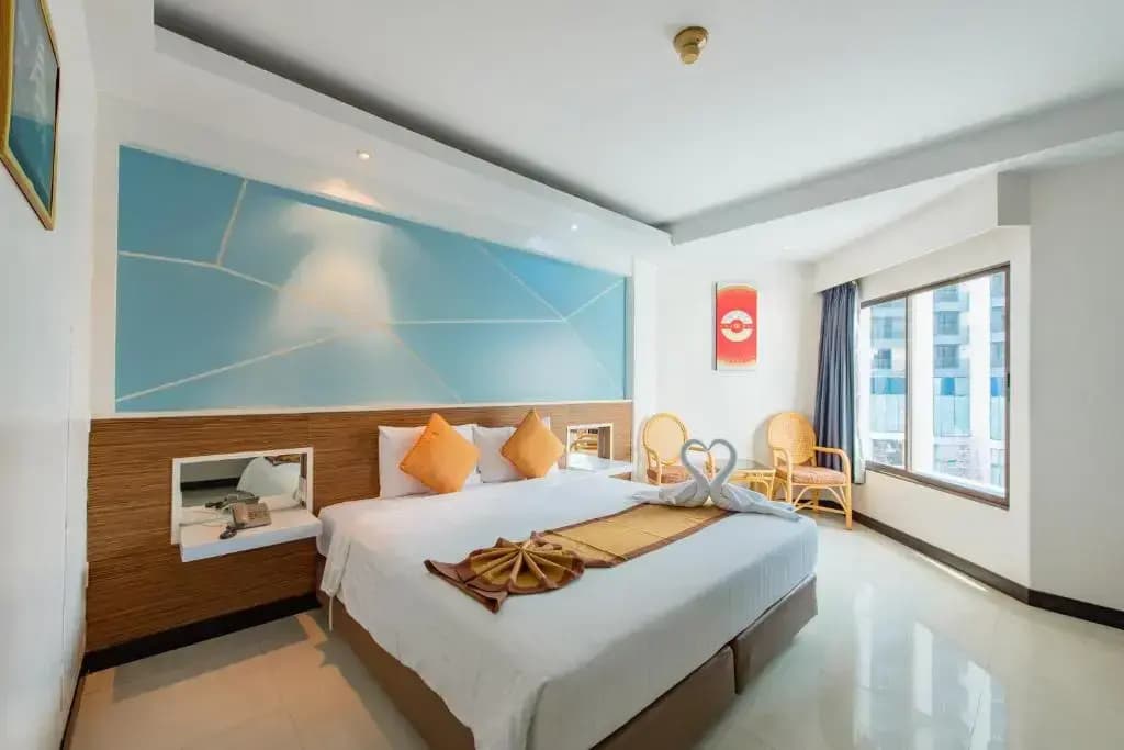 Hotel photo 12