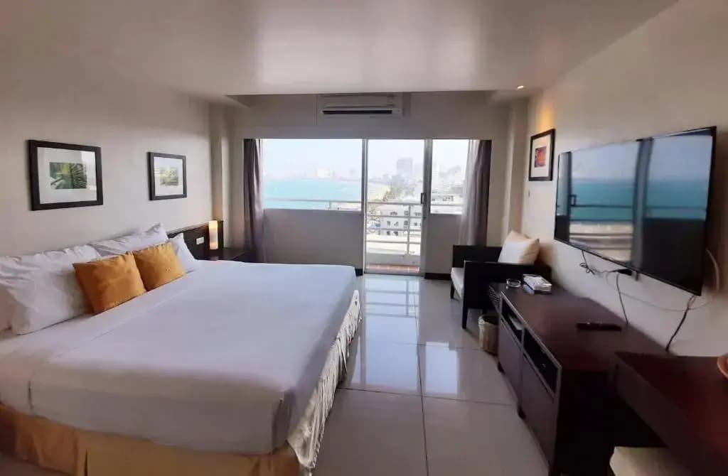Standard Double room with sea view full double bed