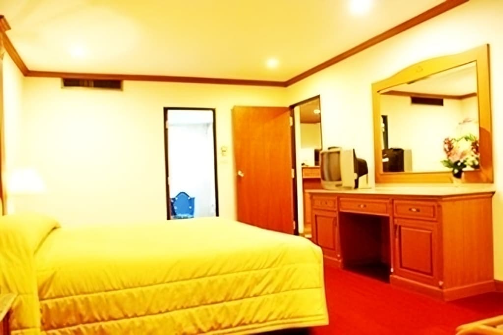 Junior room