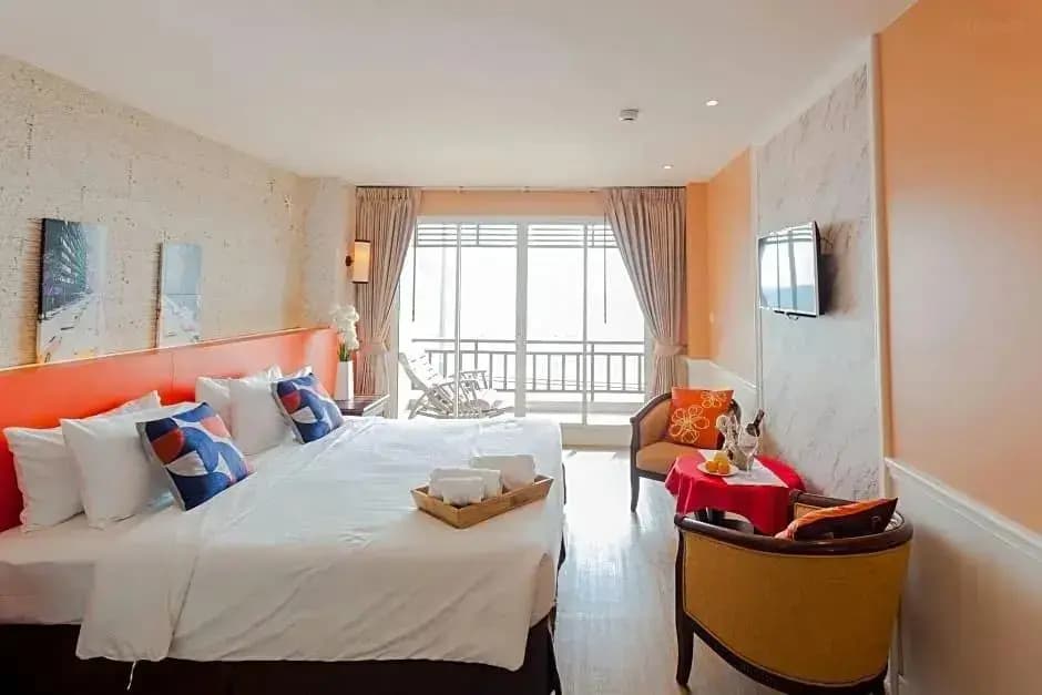 Deluxe Double room full double bed