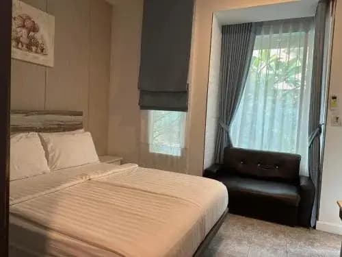 Double room with balcony and with pool view full double bed