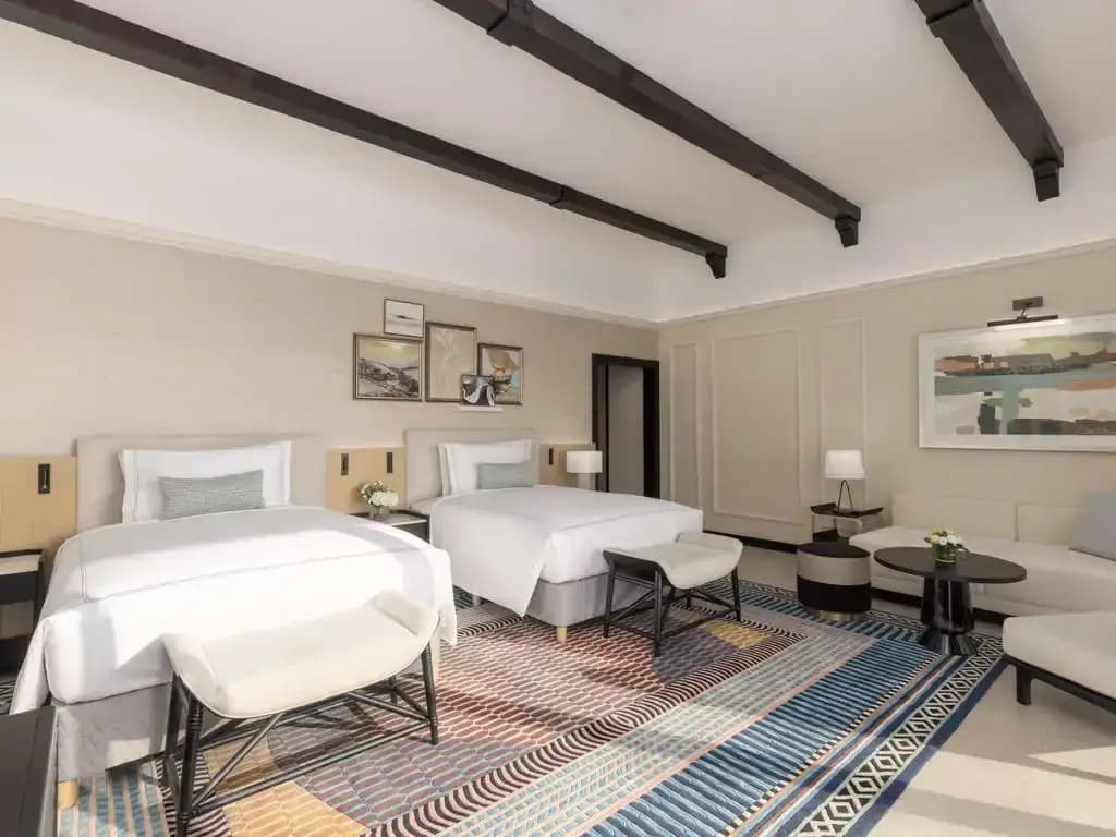 Luxury Double room beachfront twin beds
