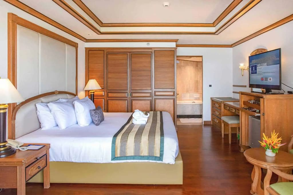 1 Bedroom Double Junior Suite full double bed