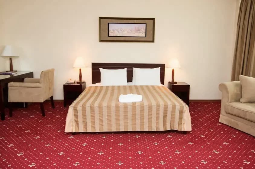 Double Junior Suite full double bed