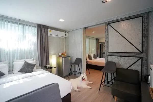 Connecting Pool Villa