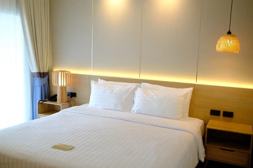 Deluxe Double room with balcony full double bed