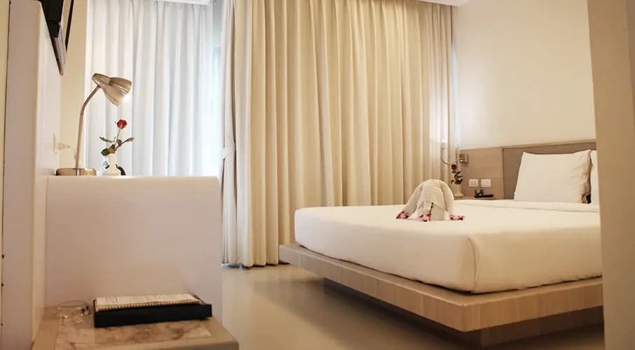 Deluxe Double room twin beds