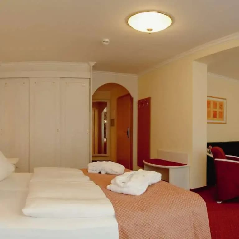1-room Suite