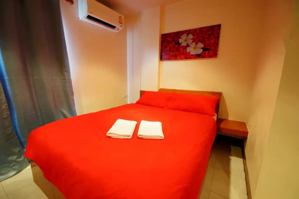 Standard Front Double room full double bed