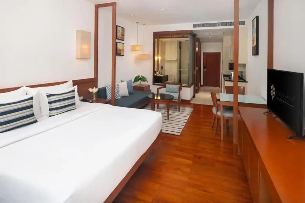 Hotel photo 12