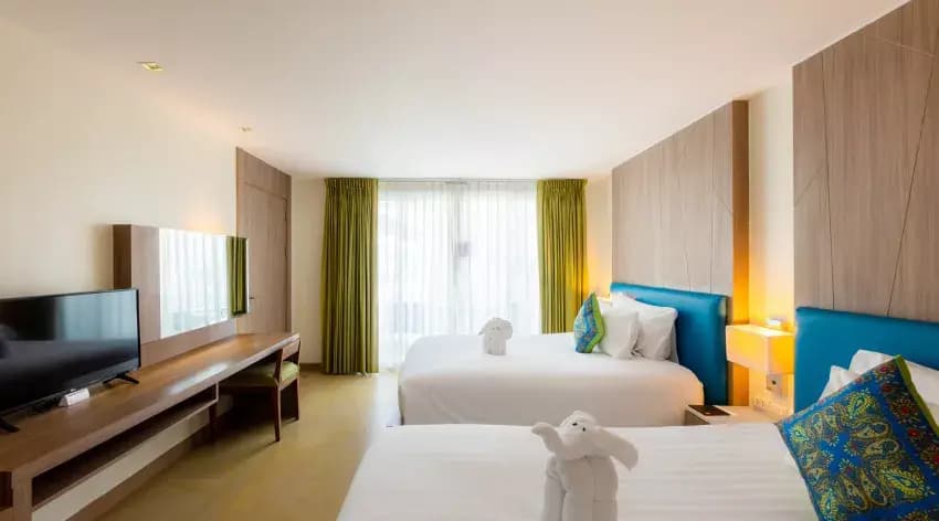 Deluxe Double room twin beds