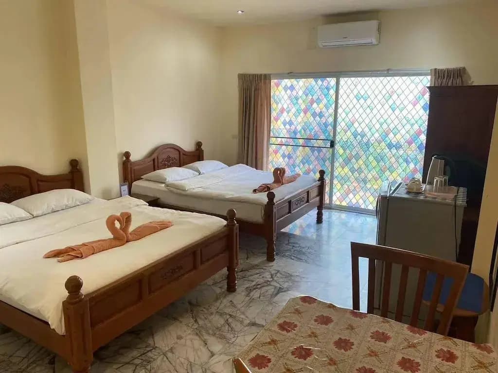 Standard Double room twin beds