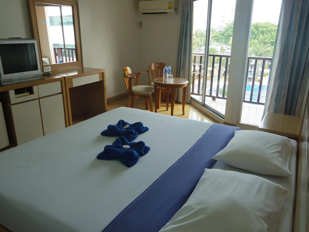 Hotel photo 2