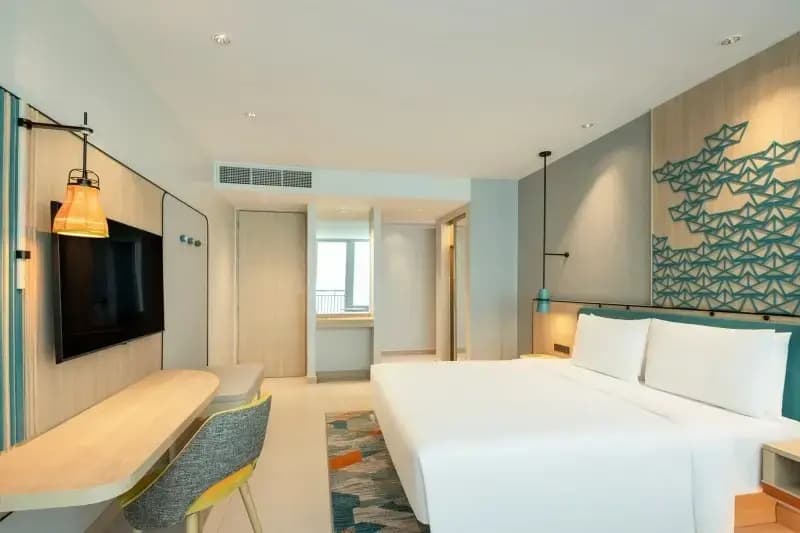1 Bedroom Bay Tower Double Suite beachview full double bed