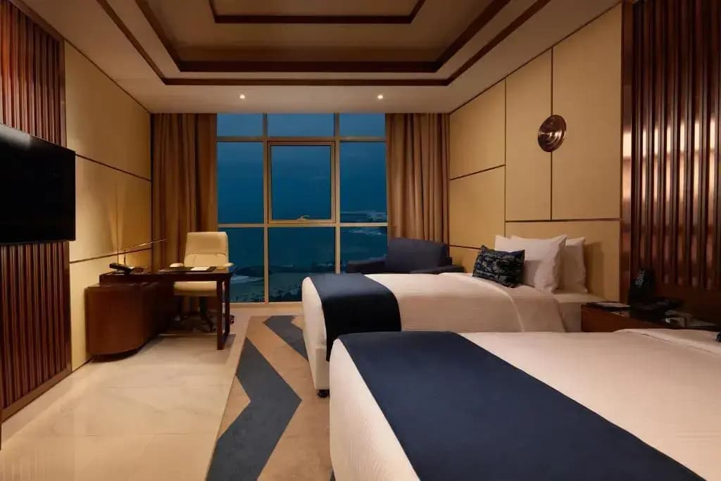 Royal Double Suite twin beds