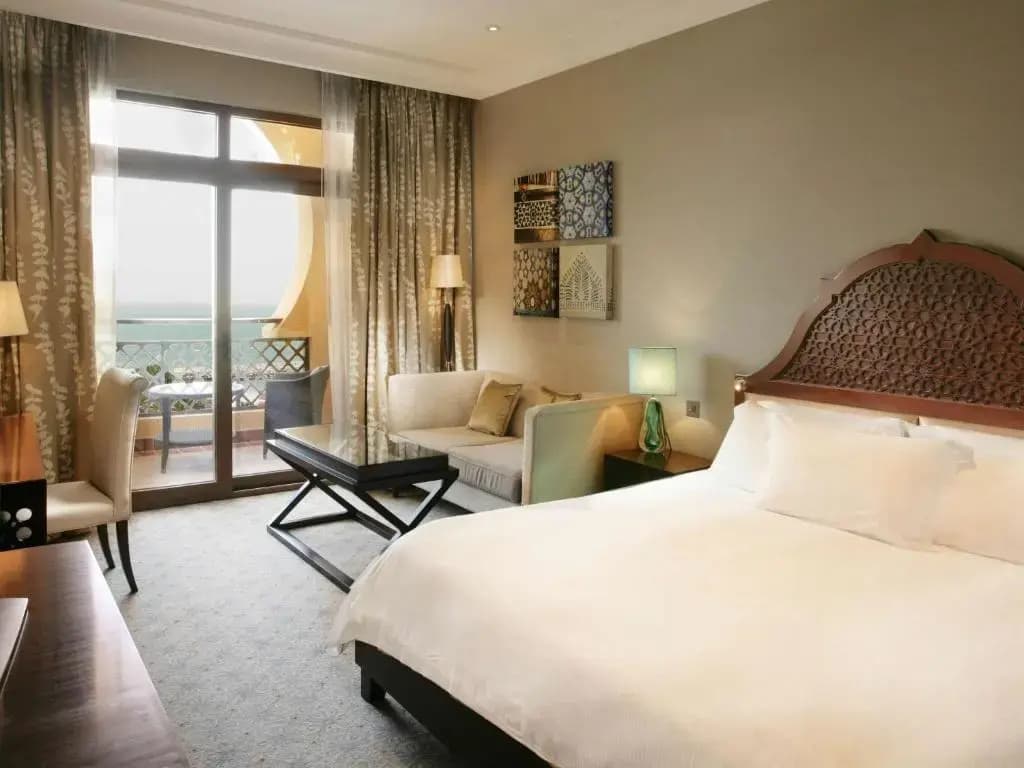 Premium Double room with sea view full double bed