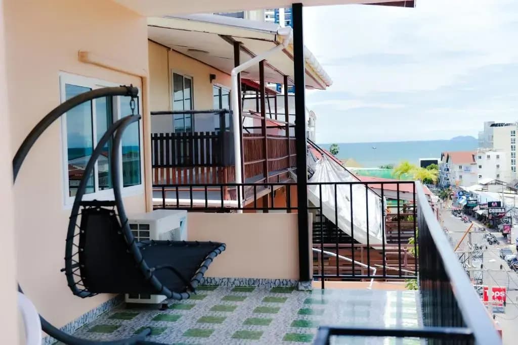 Hotel photo 12