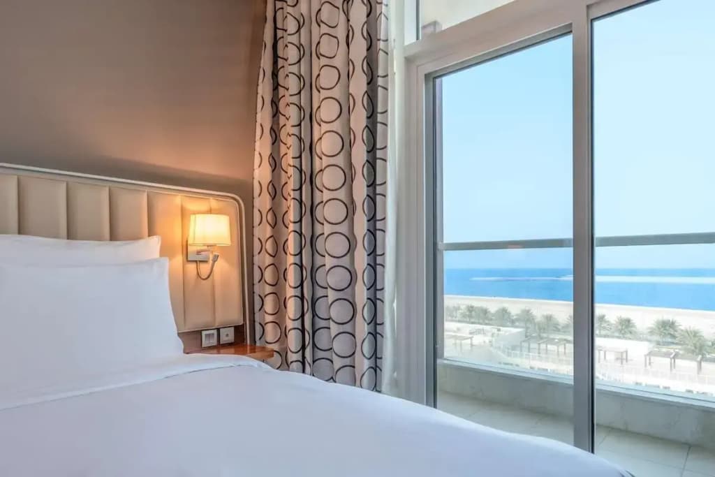 1 Bedroom Double Suite with balcony full double bed