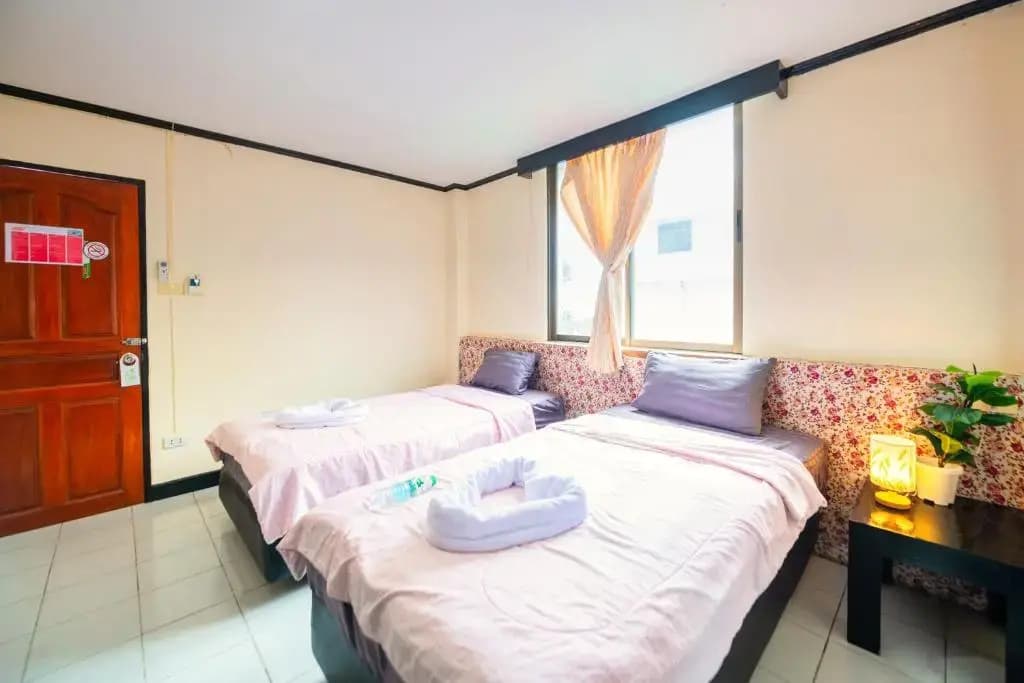 Standard Double room twin beds