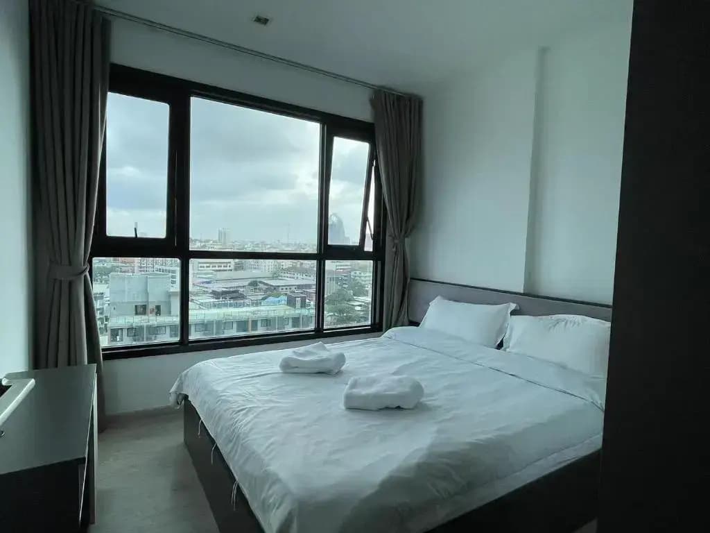 1 Bedroom Double Apartment full double bed