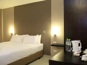 Shooters Guesthouse
