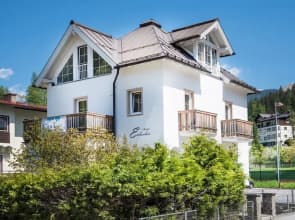 Chalet Embacher